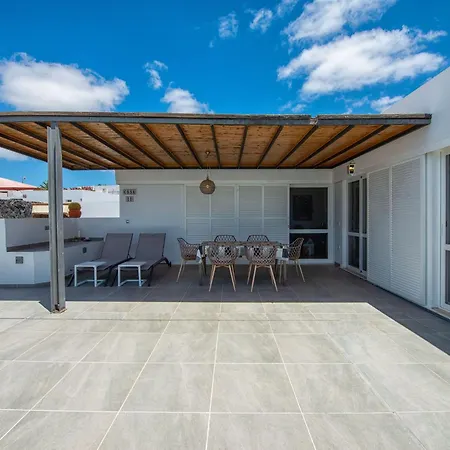 Mit Whirlpool By Interhome Semesterbostad Playa Blanca (Lanzarote)