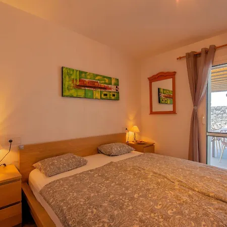 Ferienhaus Mit Whirlpool By Interhome