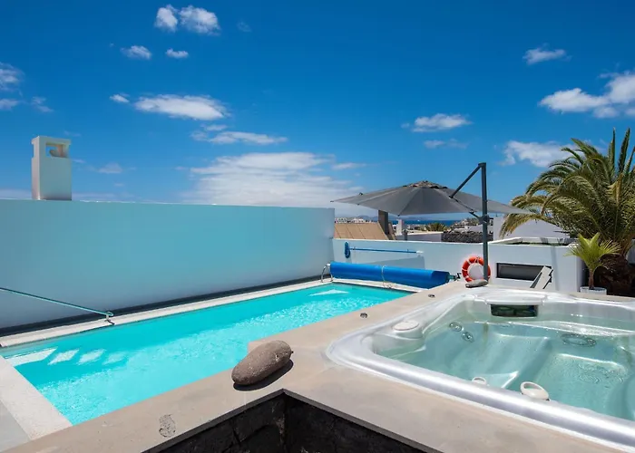 Mit Whirlpool By Interhome